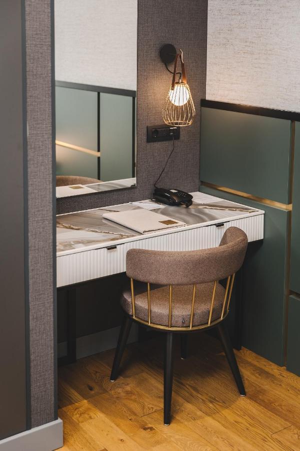 Signum Hotel Podgoriçe Dış mekan fotoğraf