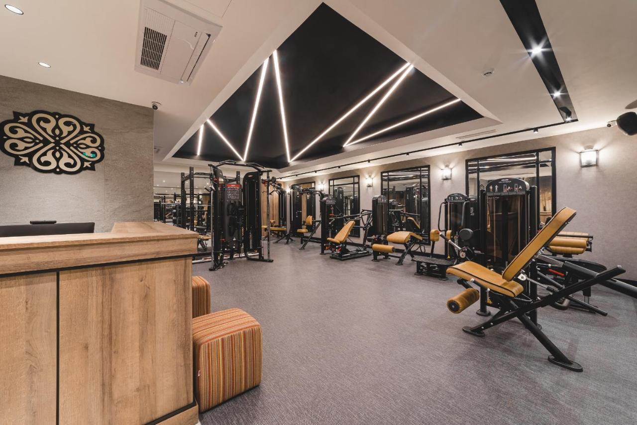 Signum Hotel Podgoriçe Dış mekan fotoğraf