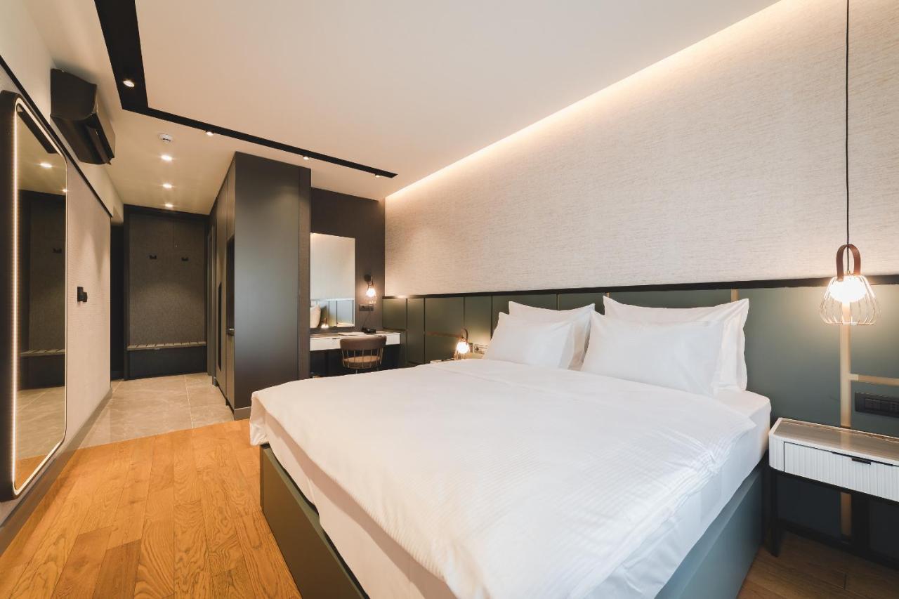 Signum Hotel Podgoriçe Dış mekan fotoğraf